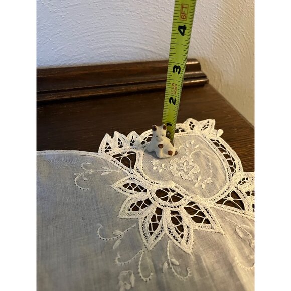 Vintage Porcelain Miniature Cat - Picture 4 of 5